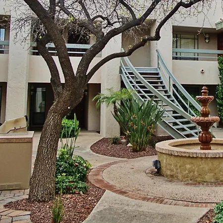 Phoenix Abode With Pool Access Walk To Fashion Park